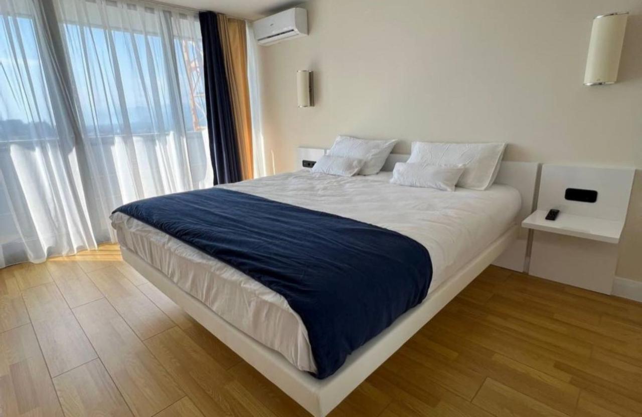 Batumi Orbi City Wonderful Sea View Экстерьер фото
